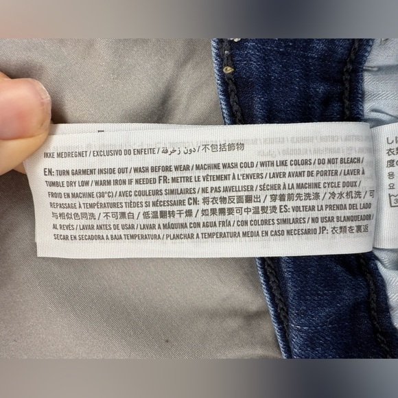 💙Hollister High Rise Super Skinny Jeans💙 - Picture 9 of 10